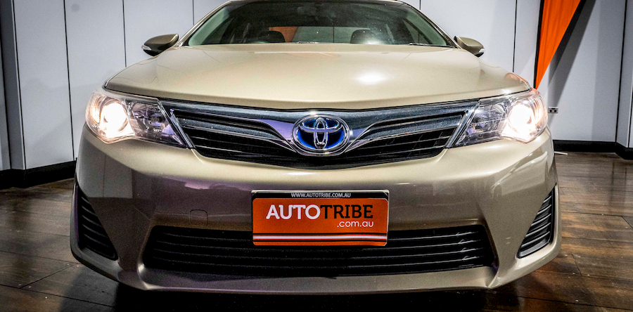 2012 Toyota Camry Hybrid | AutoTribe